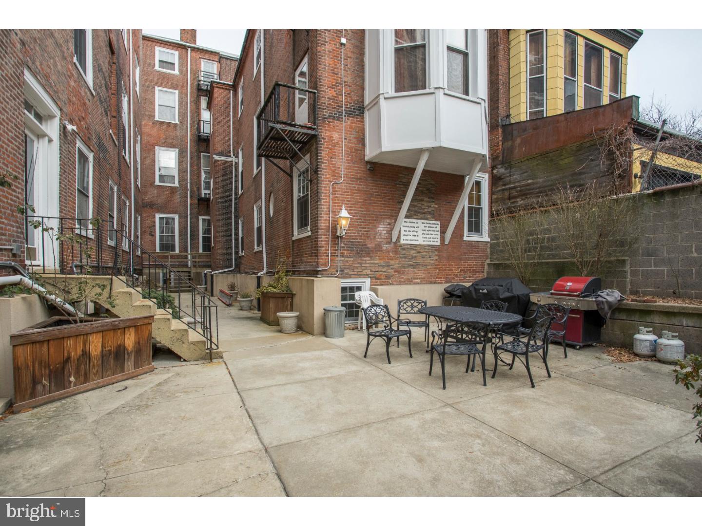 WASHINGTON SQ WEST - Residential