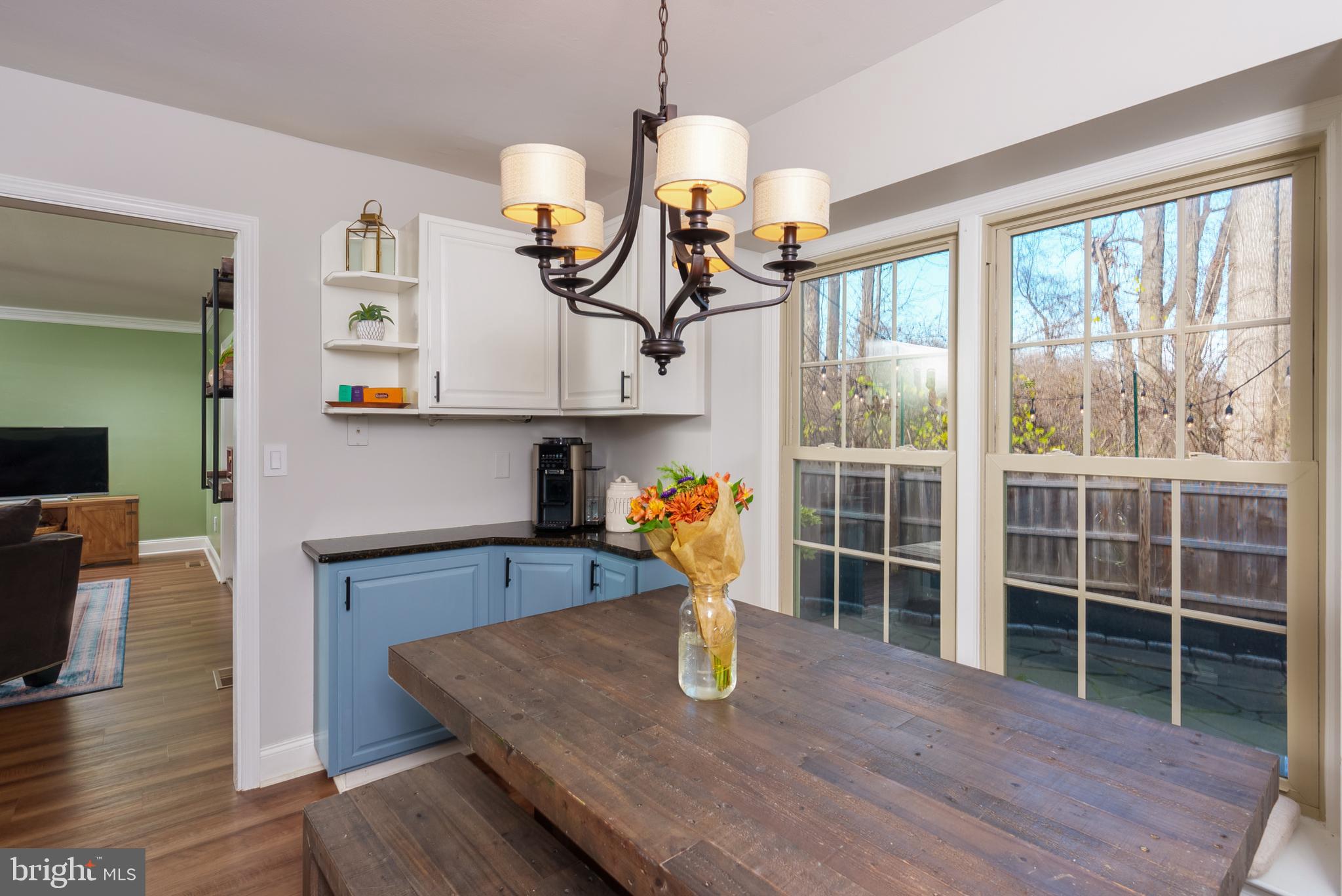 DEERFIELD KNOLL - Residential