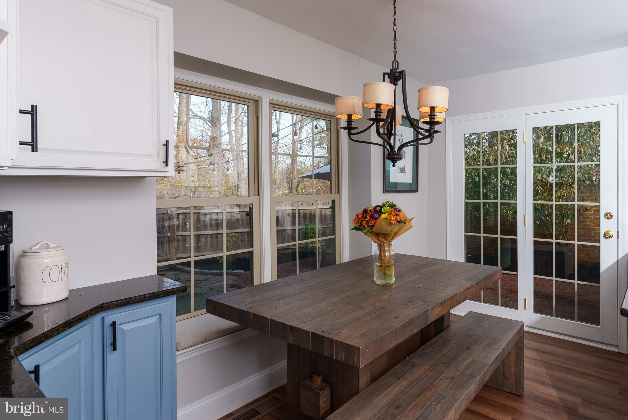 DEERFIELD KNOLL - Residential