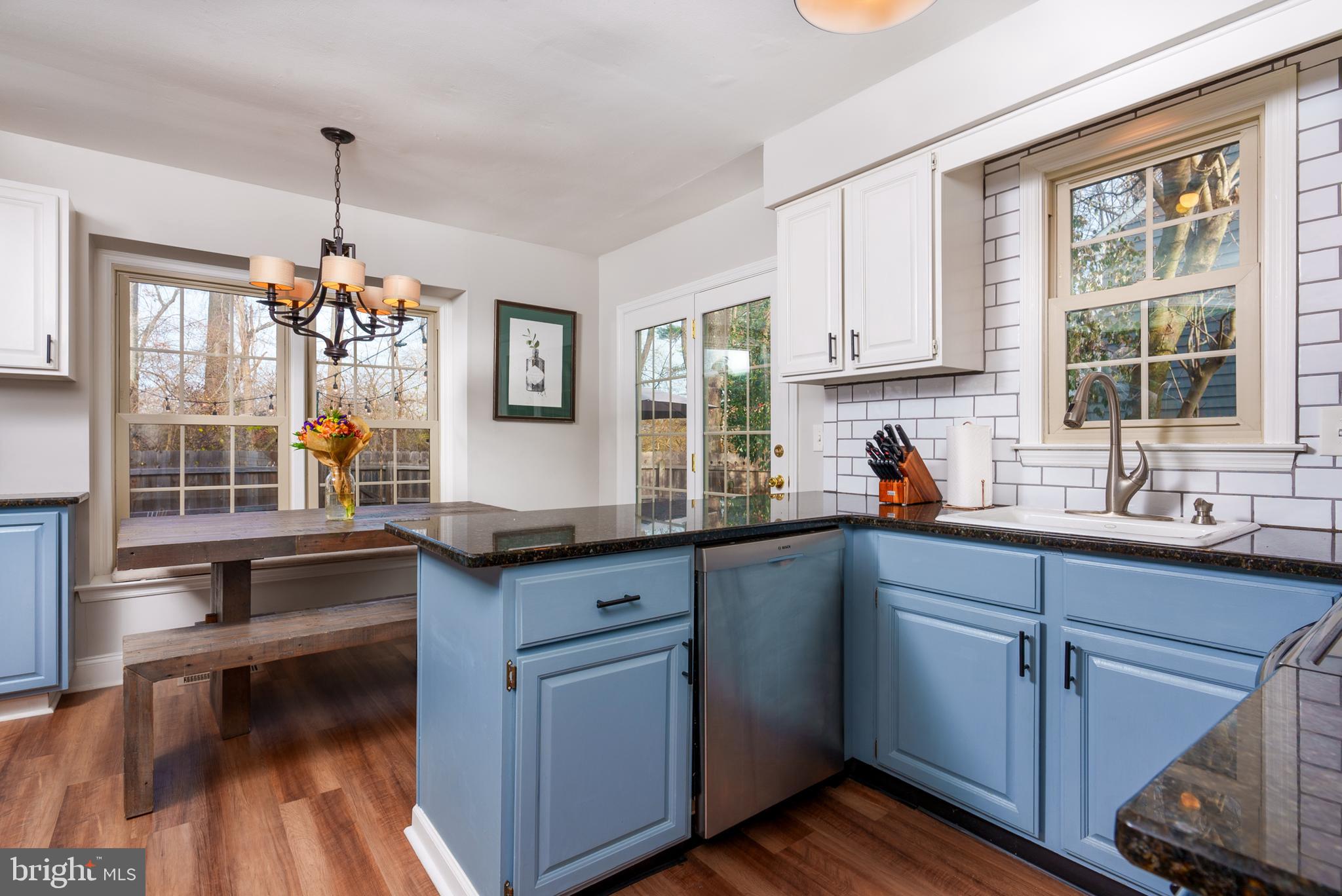 DEERFIELD KNOLL - Residential