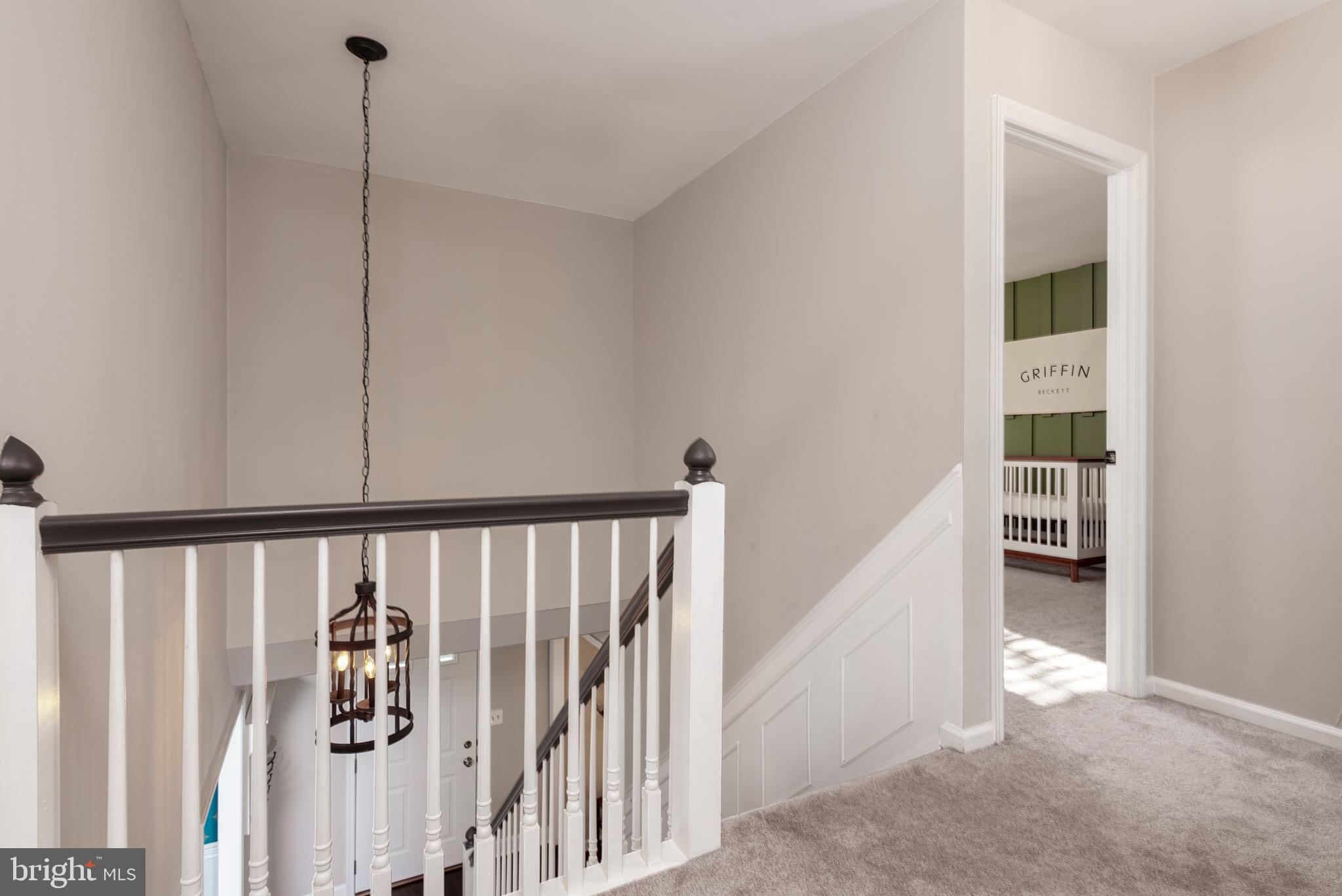 DEERFIELD KNOLL - Residential