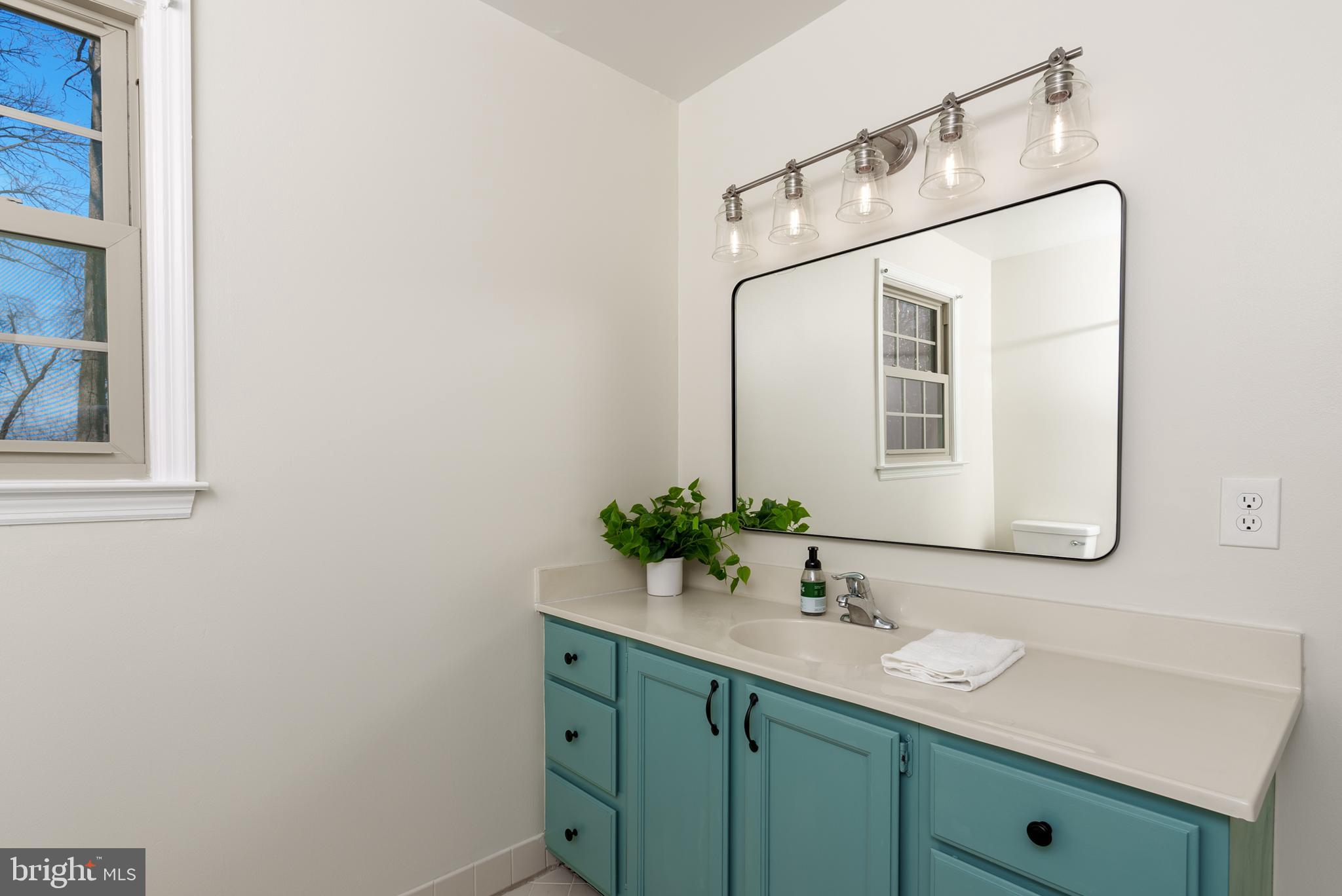 DEERFIELD KNOLL - Residential