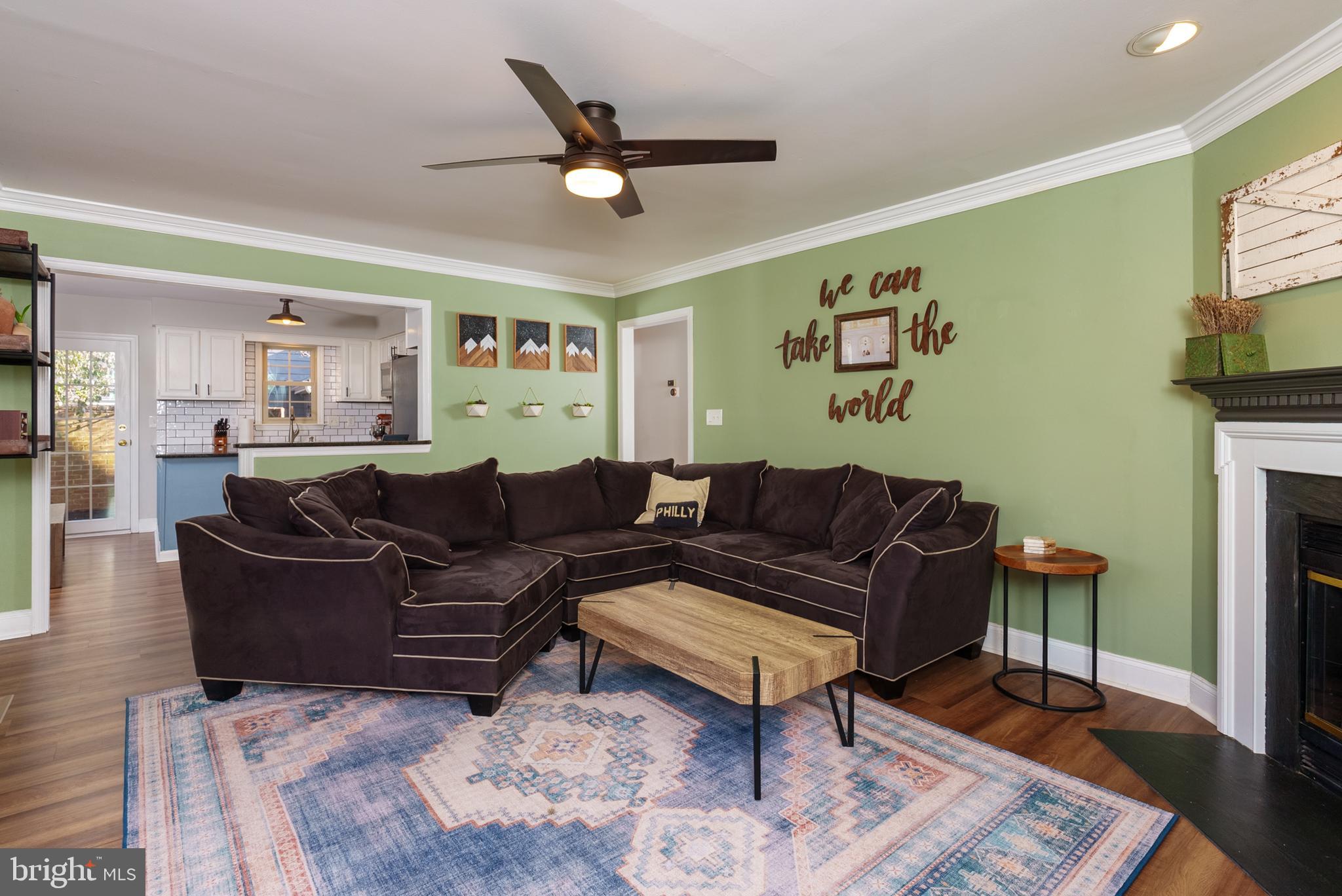 DEERFIELD KNOLL - Residential