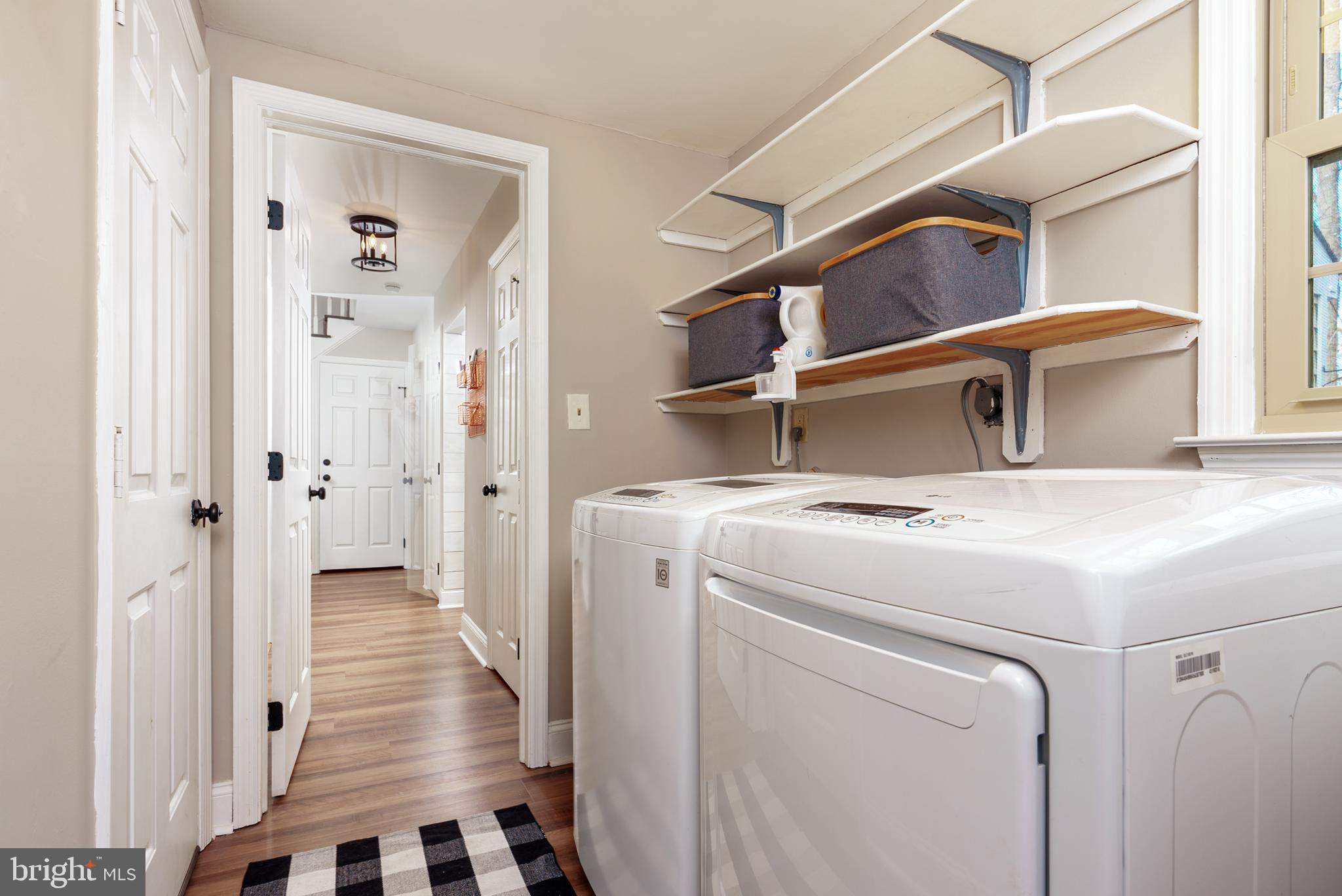 DEERFIELD KNOLL - Residential