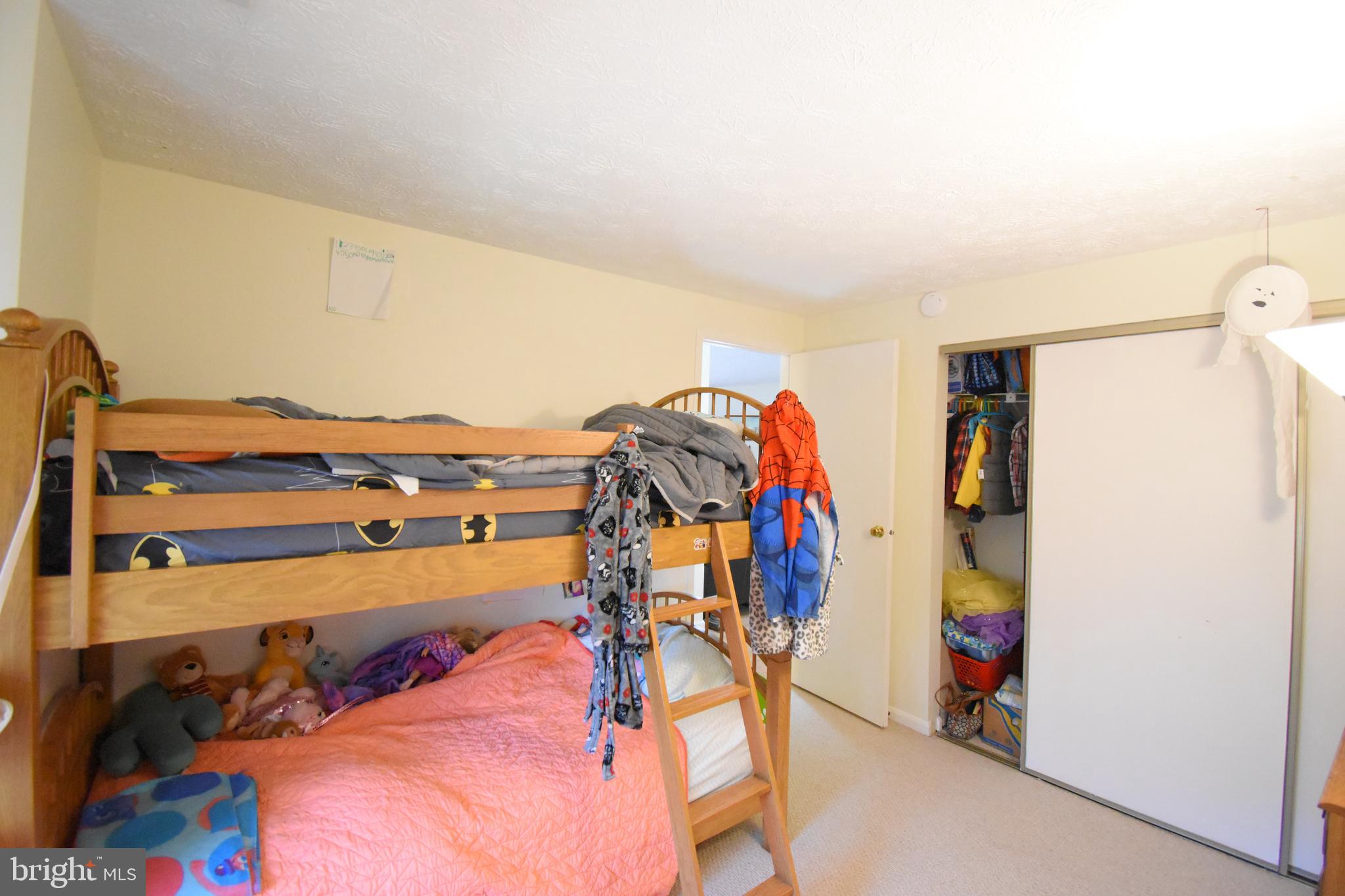 VILLAGE OF HICKORY RIDGE - Residential Lease