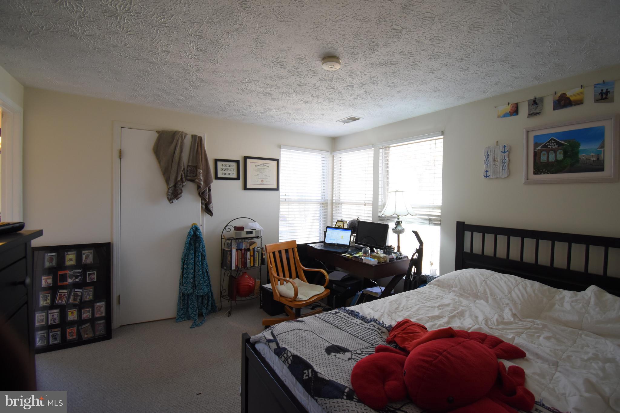 VILLAGE OF HICKORY RIDGE - Residential Lease