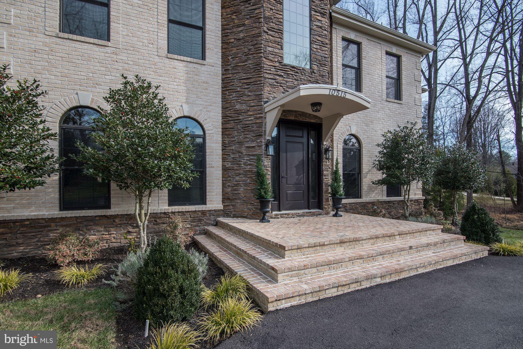 POTOMAC OUTSIDE - Residential