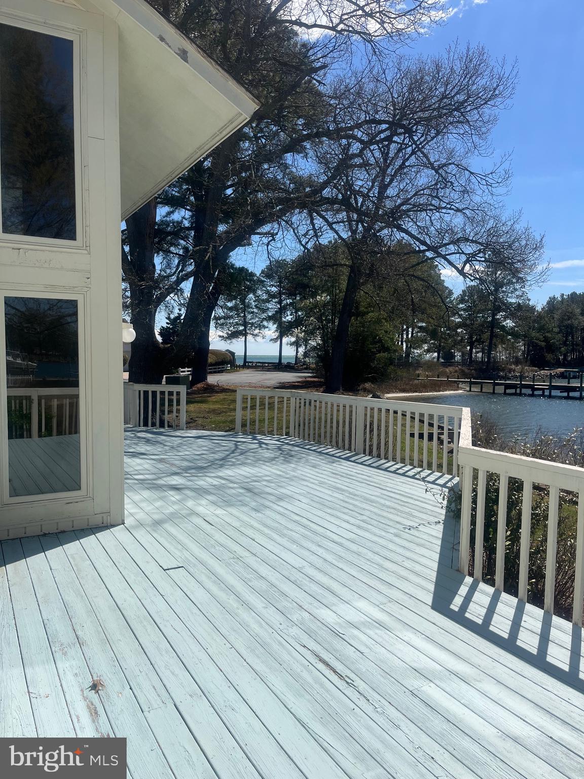 CHESAPEAKE HARBOR - Residential