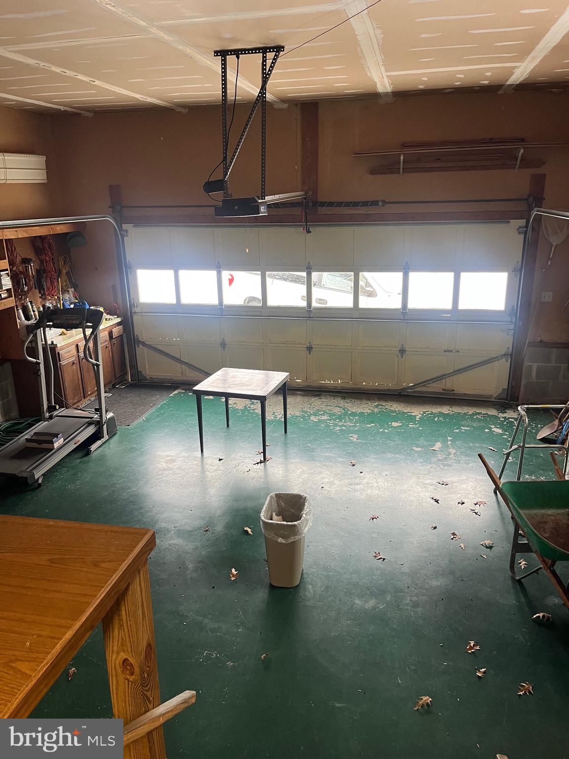 CHESAPEAKE HARBOR - Residential