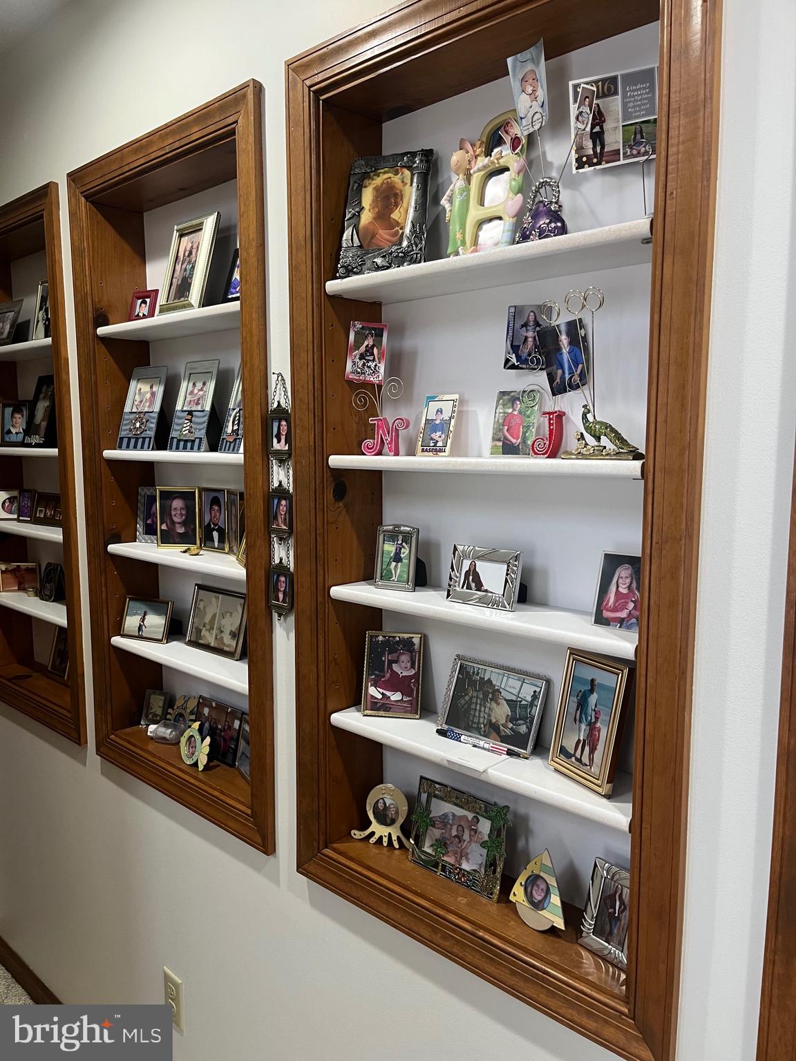 CHESAPEAKE HARBOR - Residential