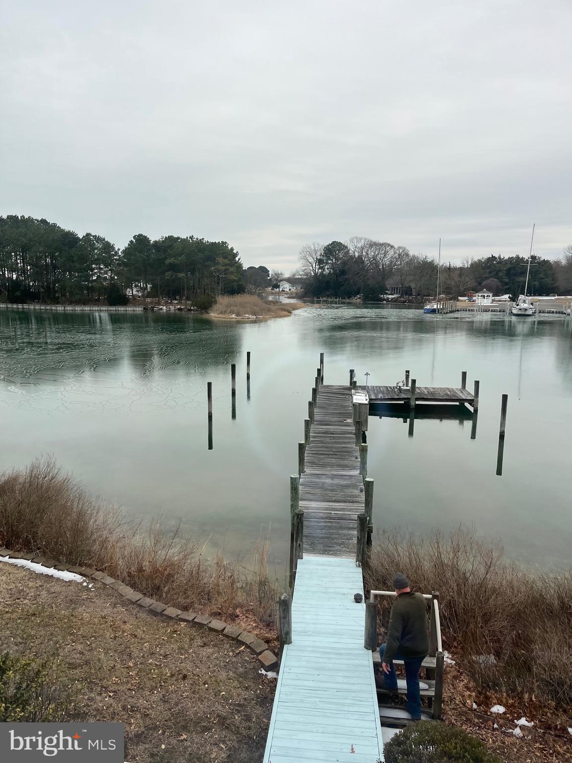 CHESAPEAKE HARBOR - Residential