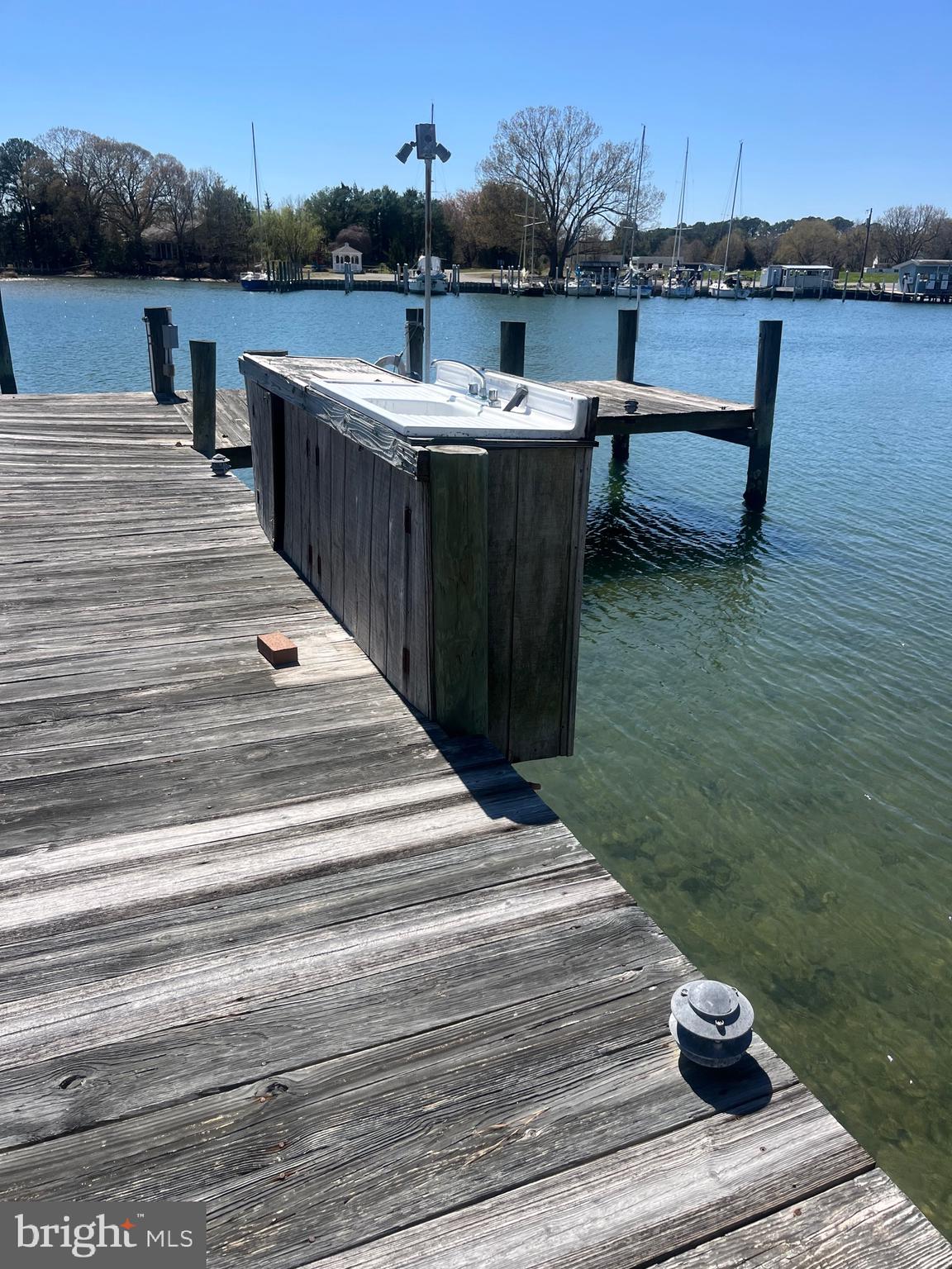 CHESAPEAKE HARBOR - Residential