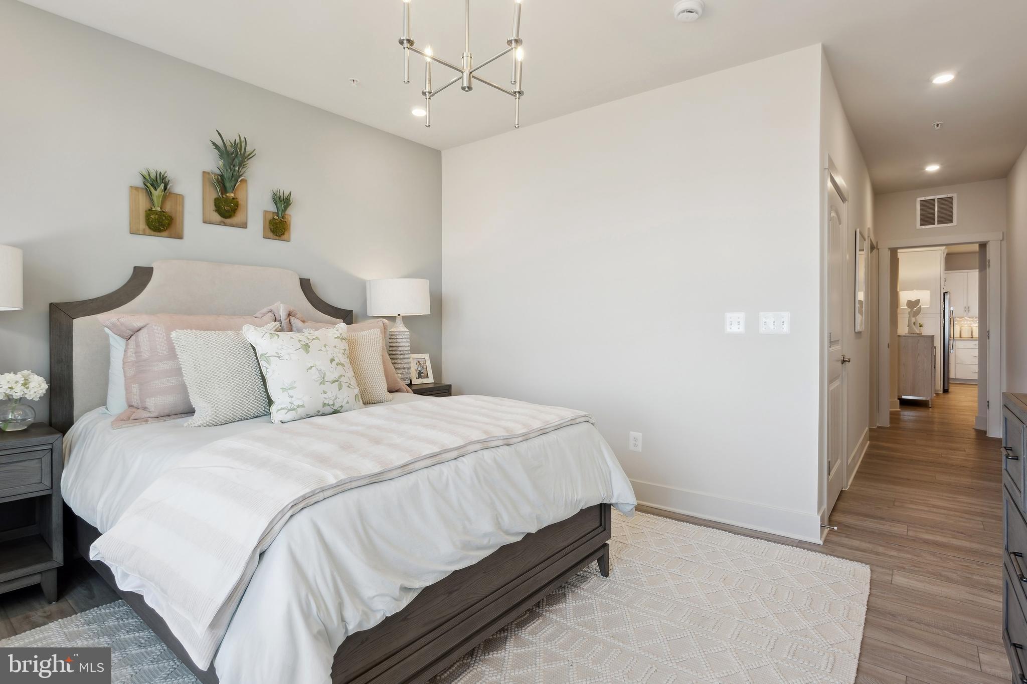 FOUR SEASONS AT KENT ISLAND - Residential