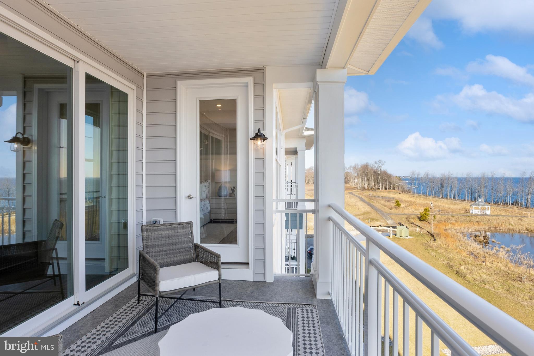 FOUR SEASONS AT KENT ISLAND - Residential