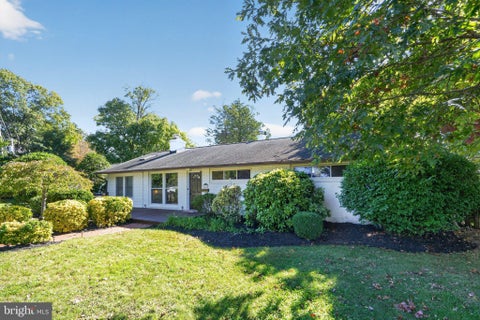 Photo of 4613 Cottonwood Place, ALEXANDRIA, VA 22310 (MLS # VAFX2343978)