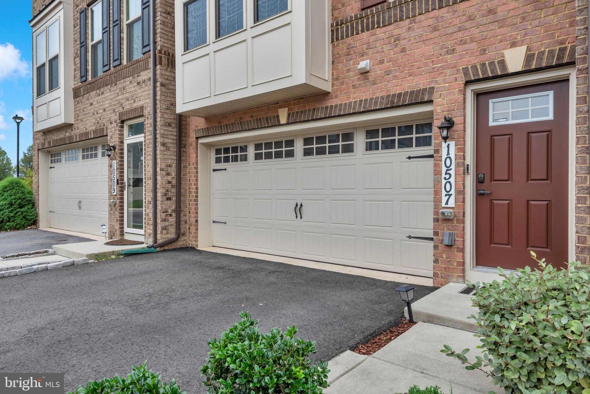 10507 RICHMOND IRVING COURT