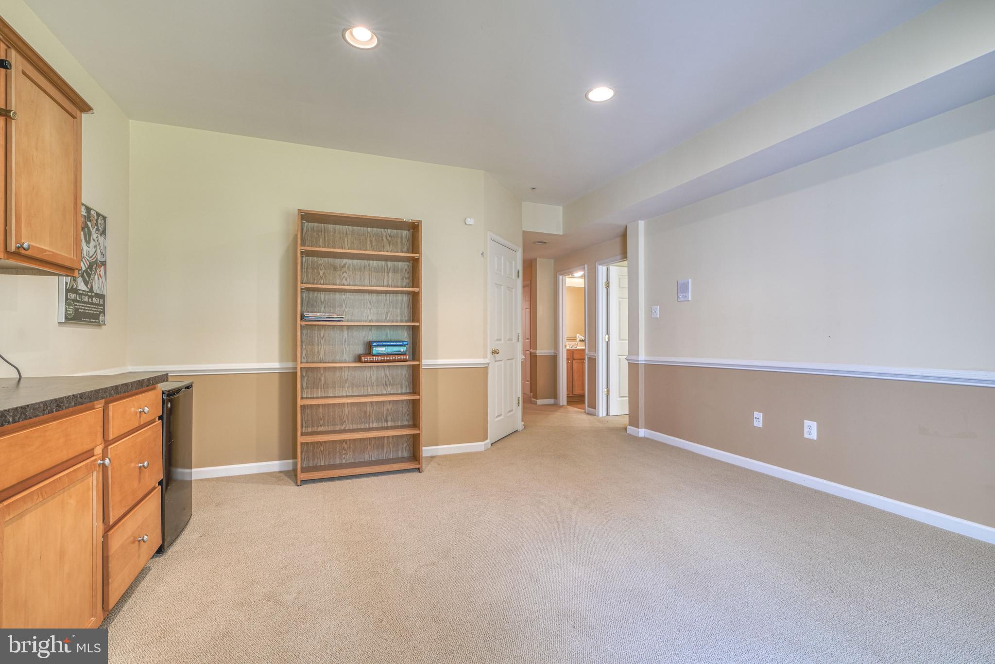 VILLAS AT SNOWDEN OVERLOOK - Residential