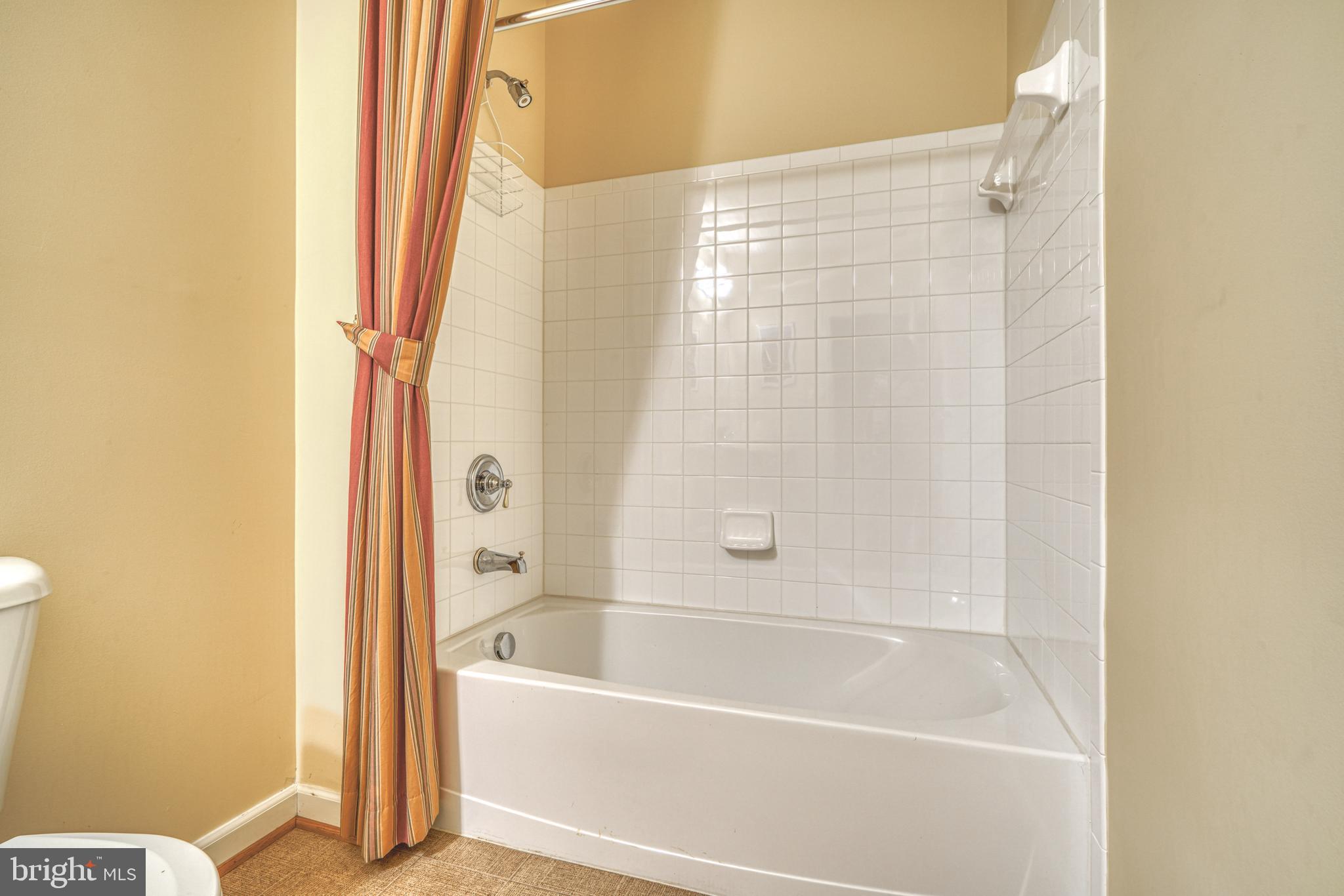 VILLAS AT SNOWDEN OVERLOOK - Residential