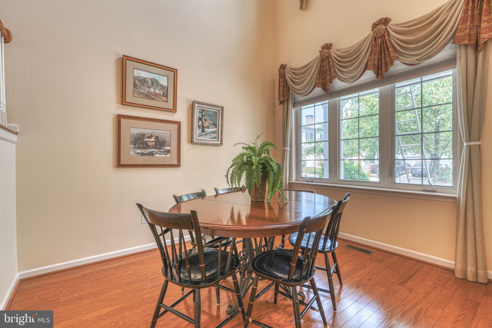 VILLAS AT SNOWDEN OVERLOOK - Residential