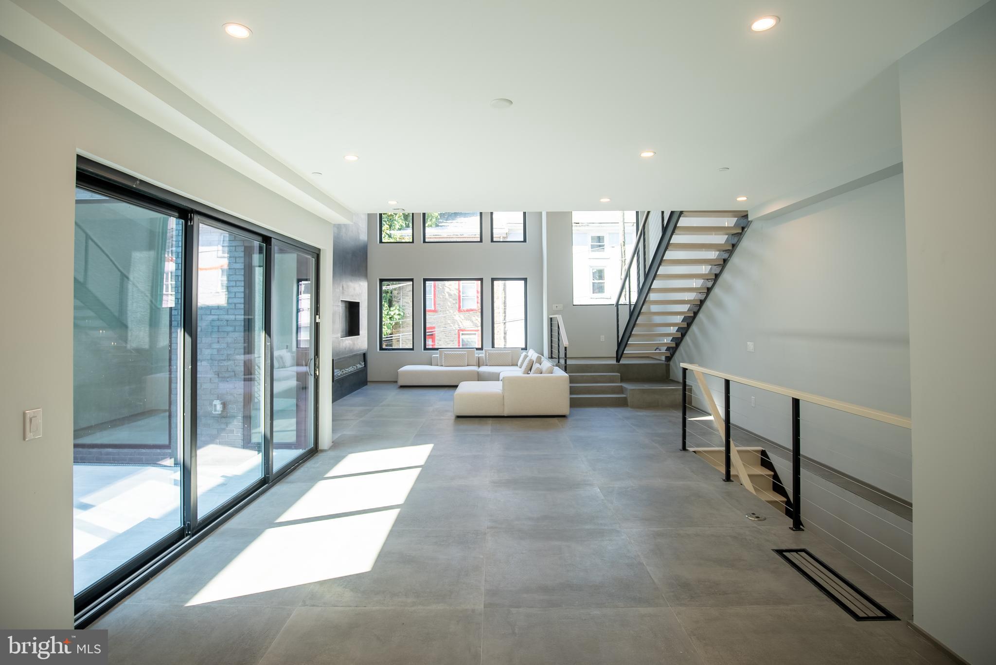 MANAYUNK - Residential