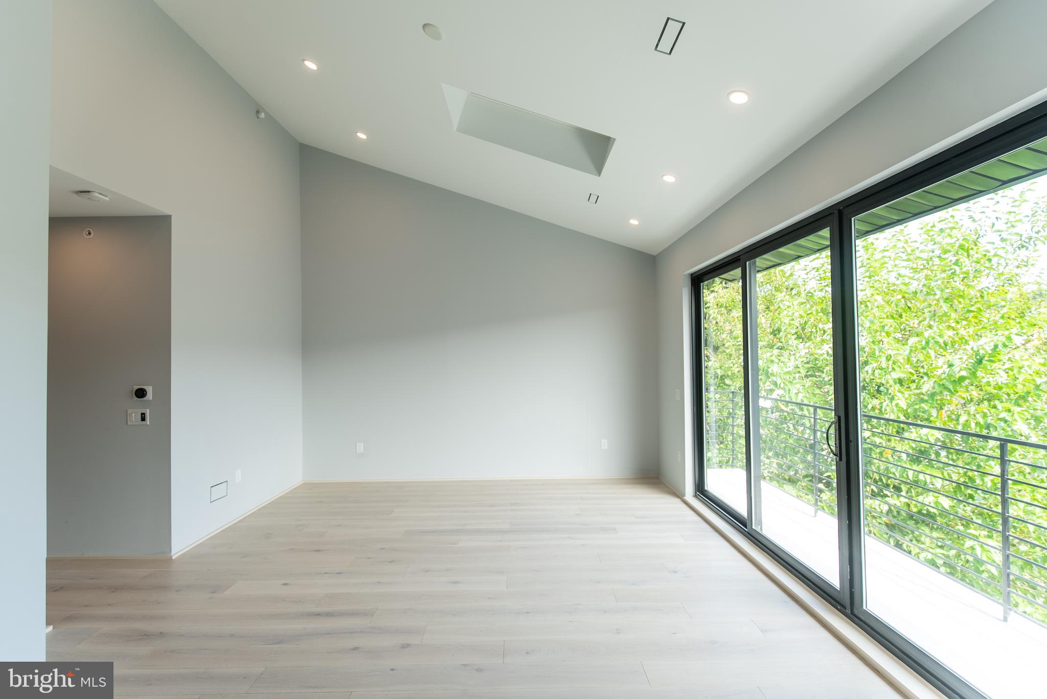 MANAYUNK - Residential