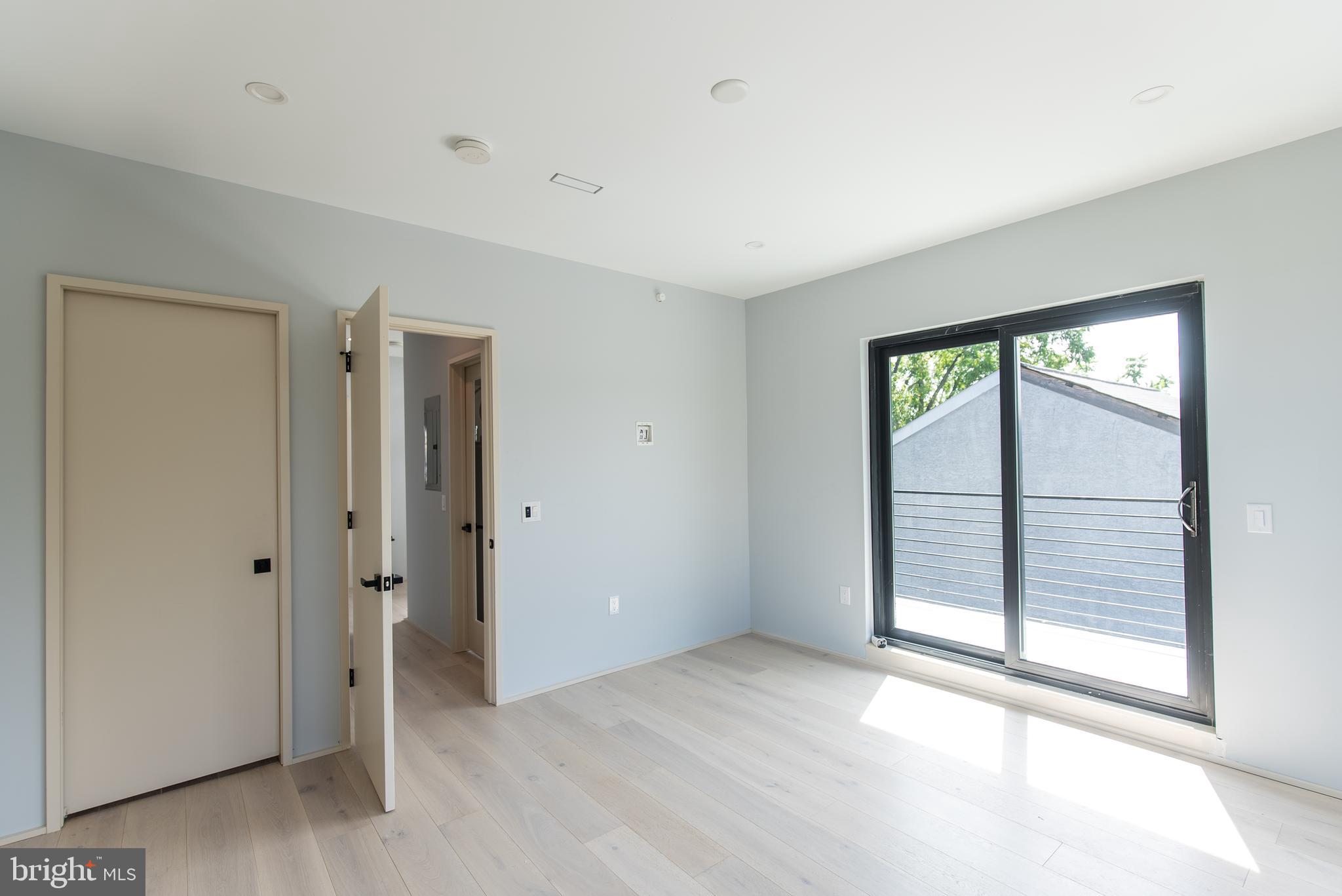 MANAYUNK - Residential