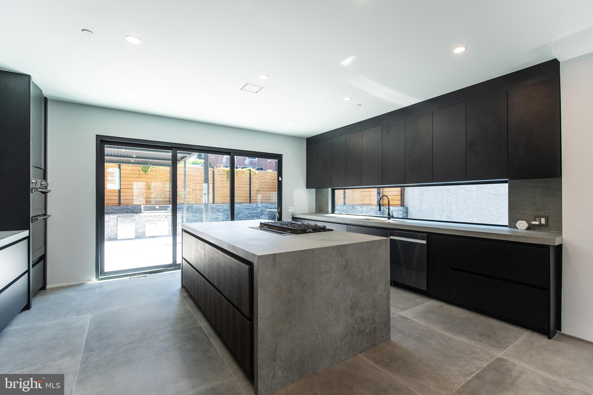 MANAYUNK - Residential