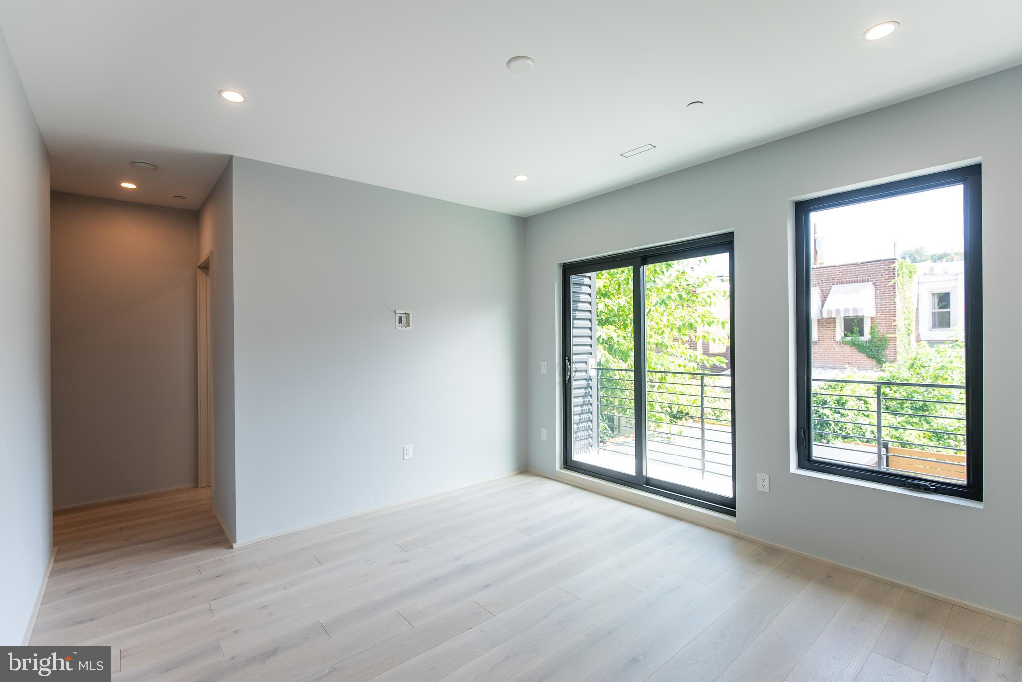 MANAYUNK - Residential