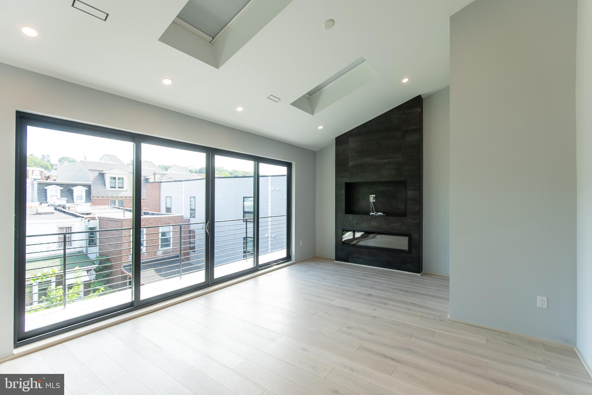 MANAYUNK - Residential