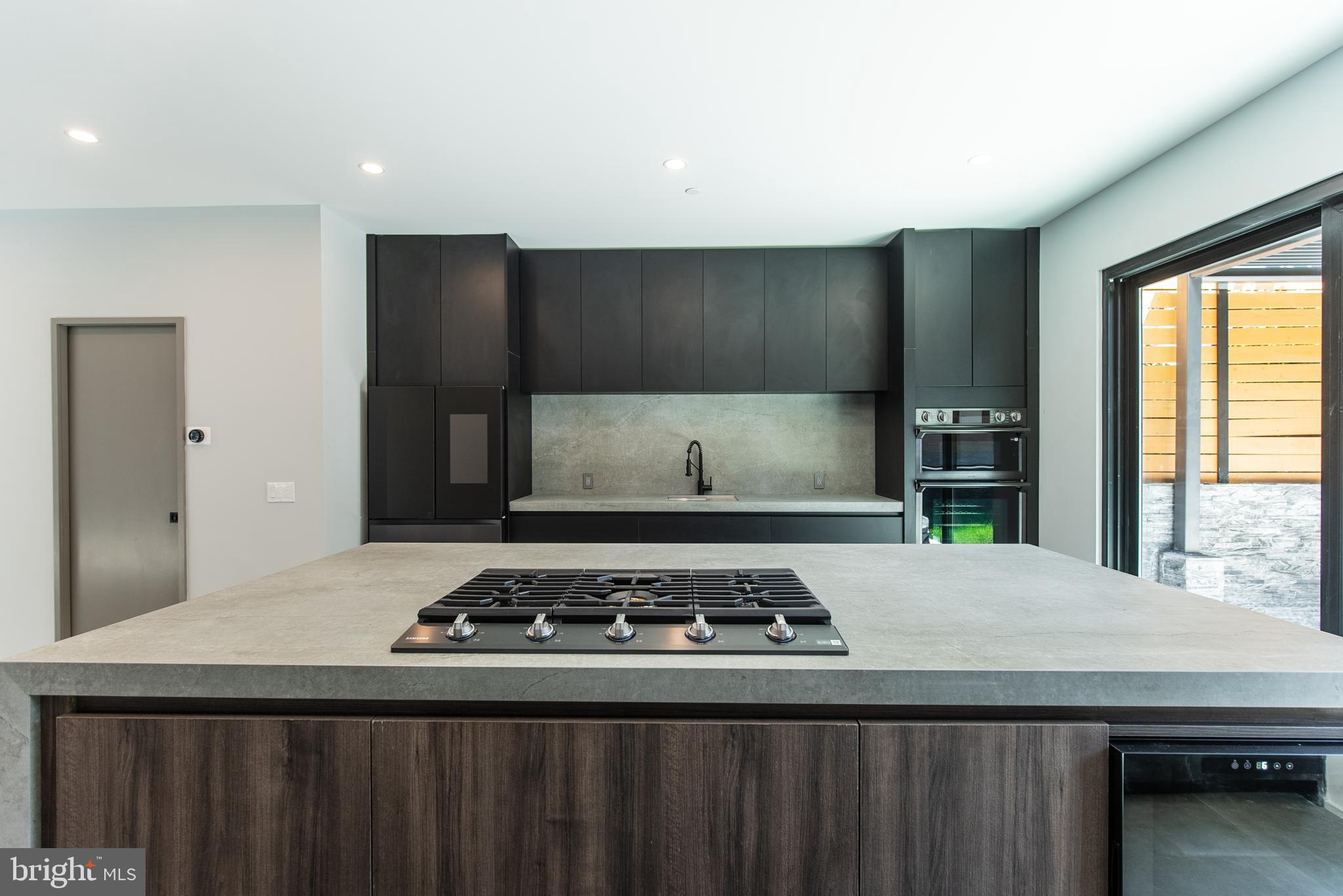 MANAYUNK - Residential