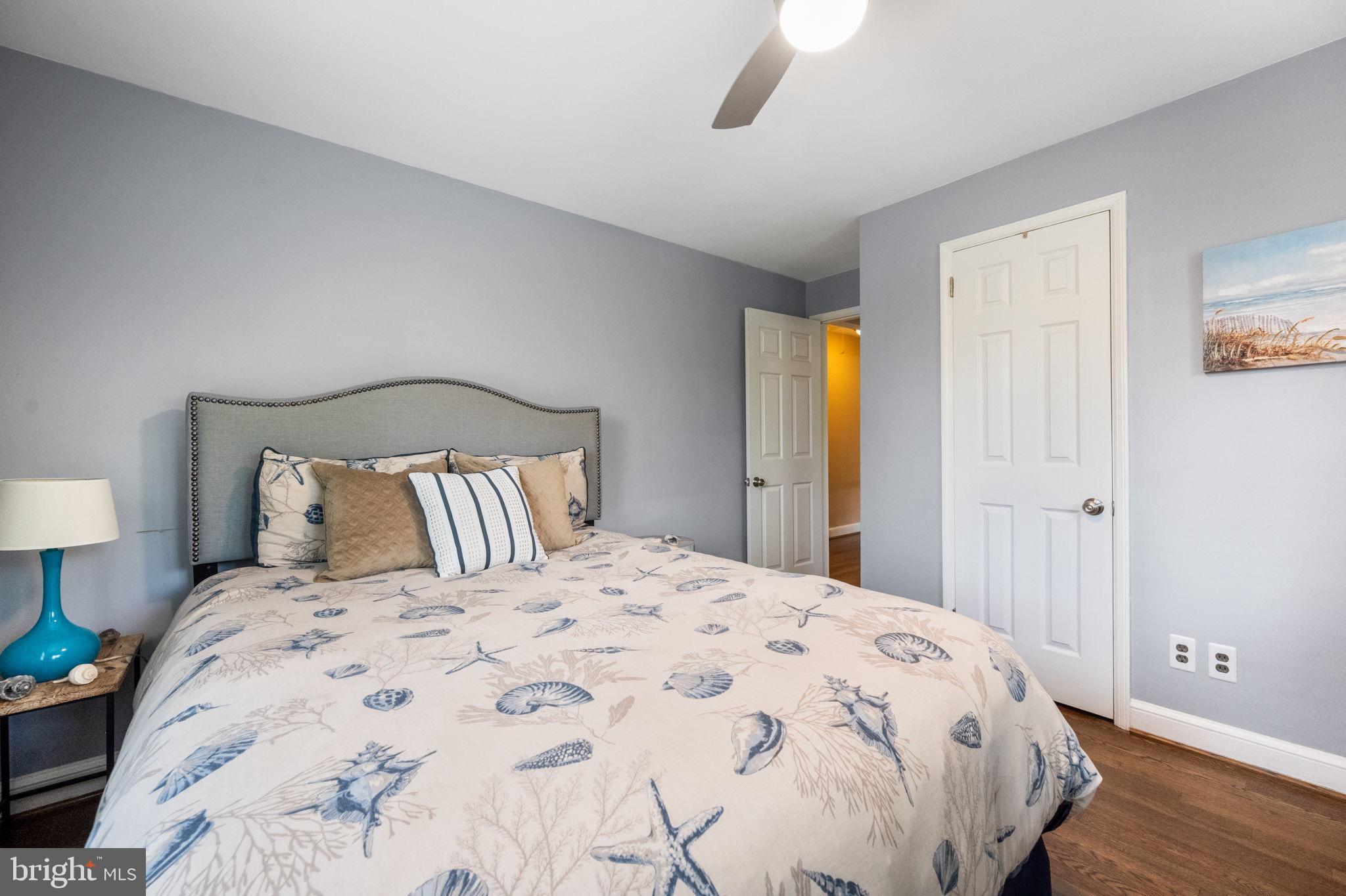 BROYHILL CREST - Residential