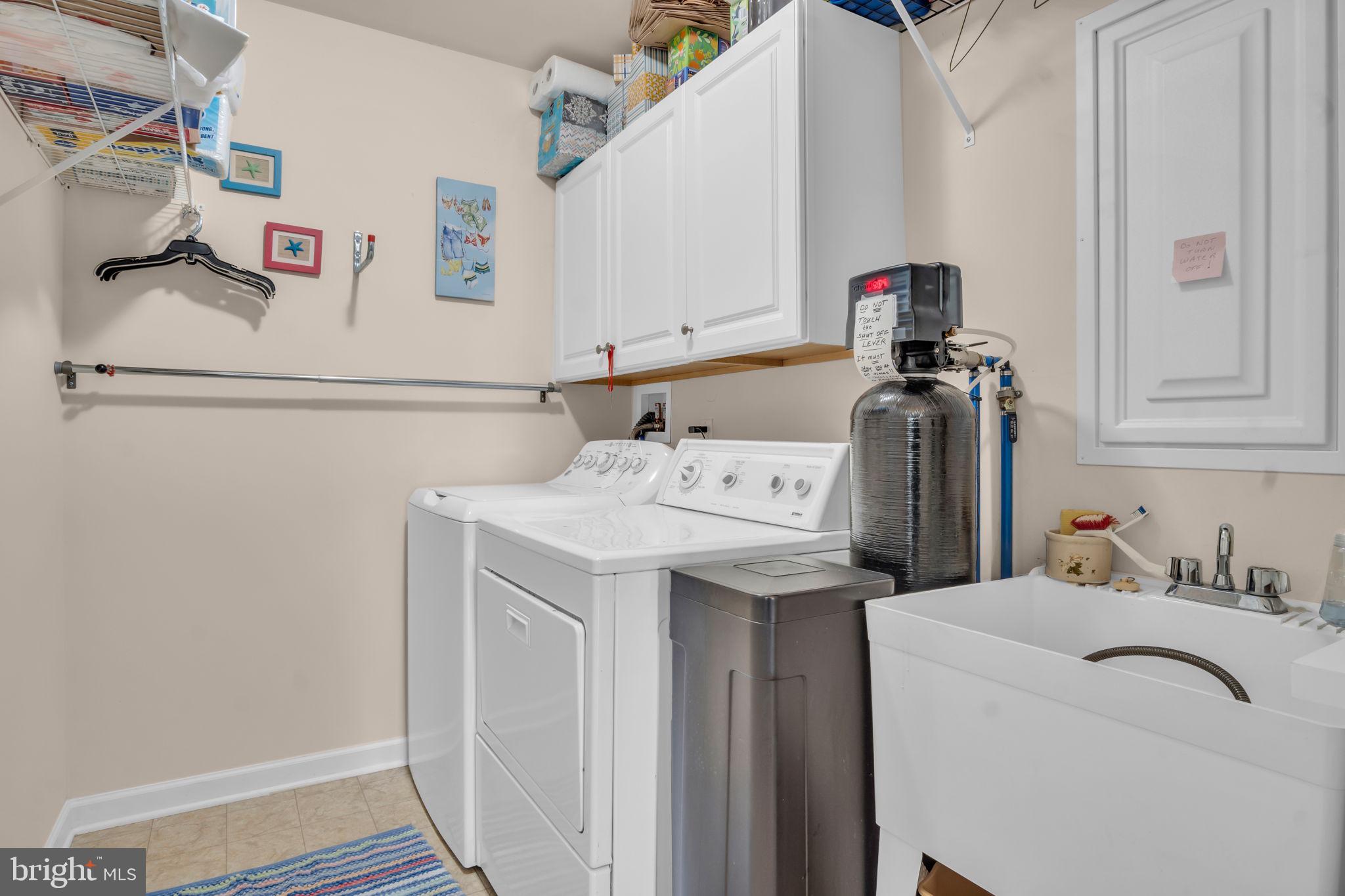 TRADITIONS OF AMERICA AT SILVER SPRING - Residential