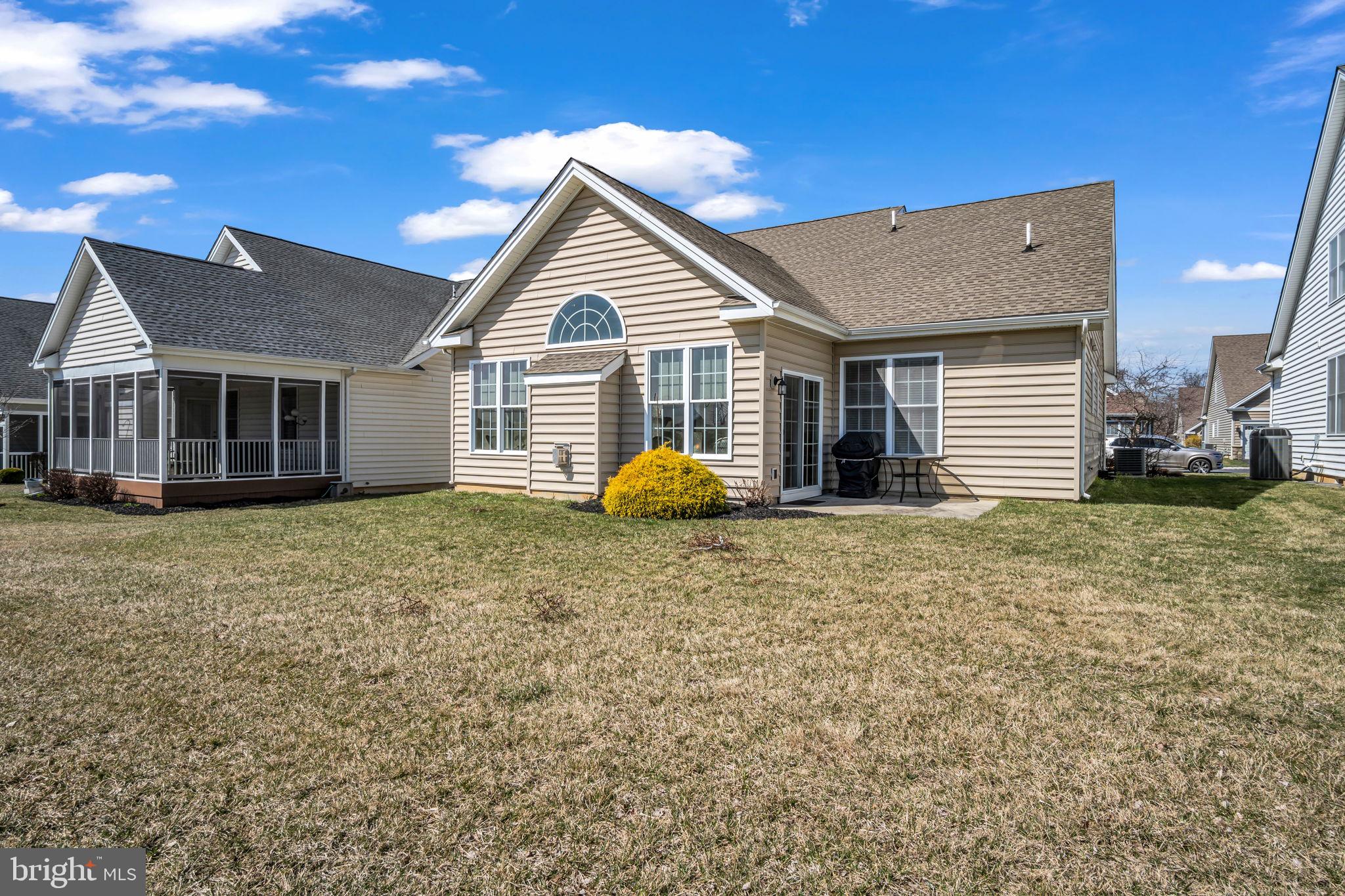 TRADITIONS OF AMERICA AT SILVER SPRING - Residential
