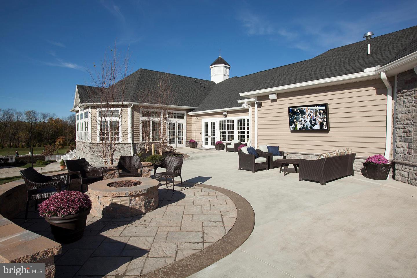 TRADITIONS OF AMERICA AT SILVER SPRING - Residential