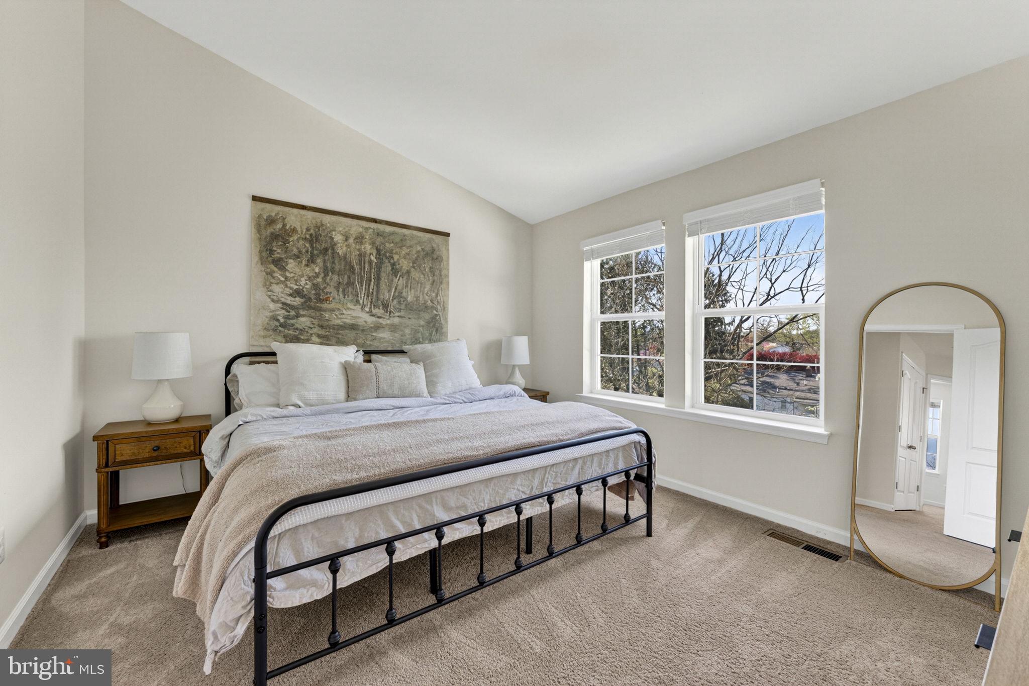 TOWNES AT TATE MANOR - Residential