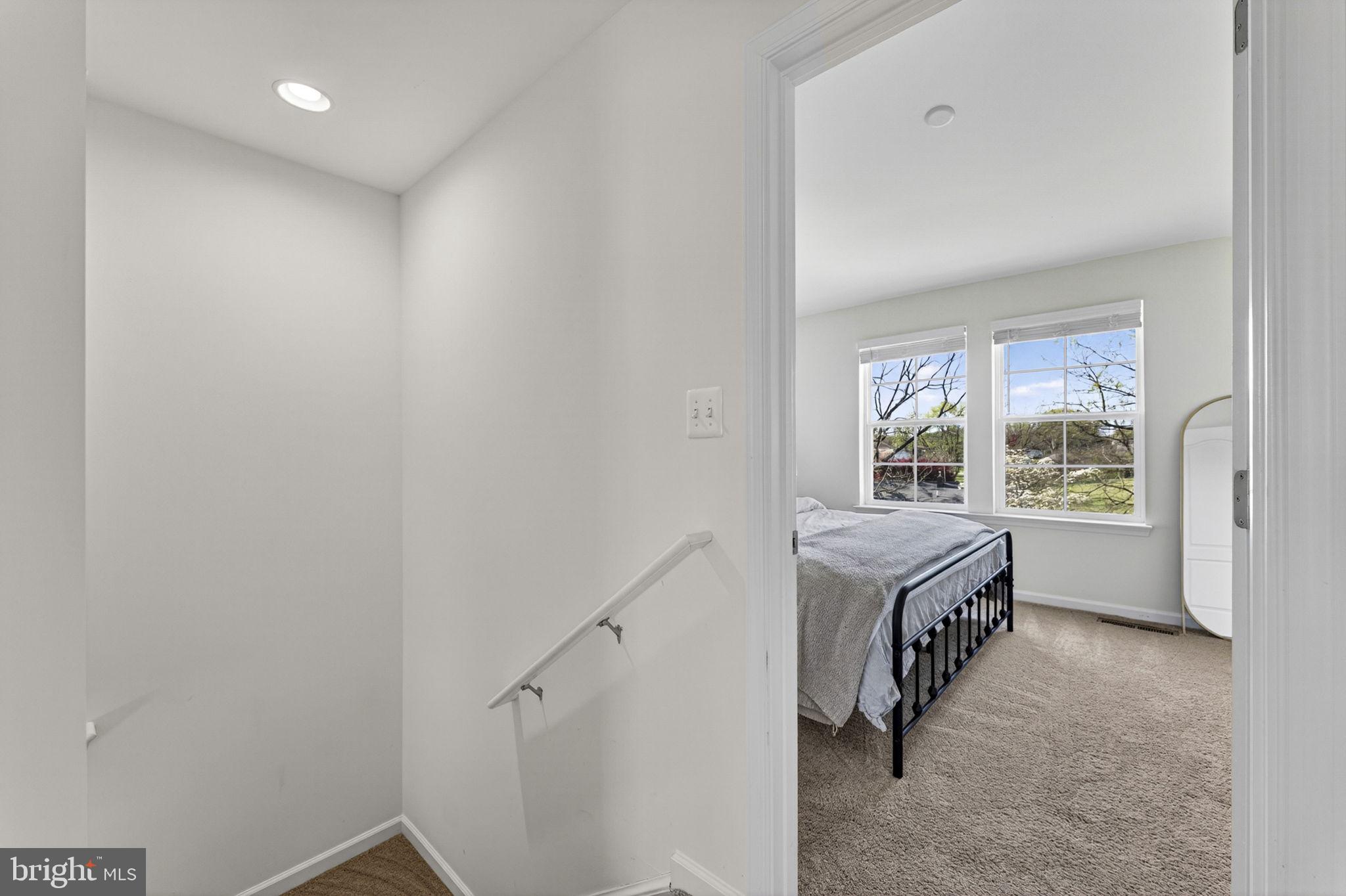 TOWNES AT TATE MANOR - Residential