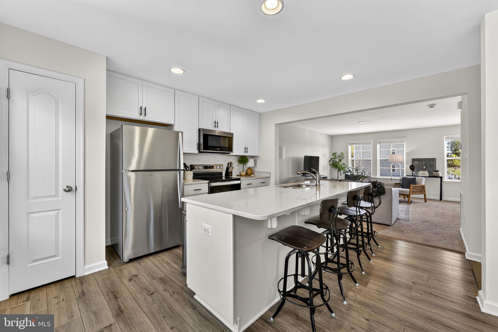 TOWNES AT TATE MANOR - Residential