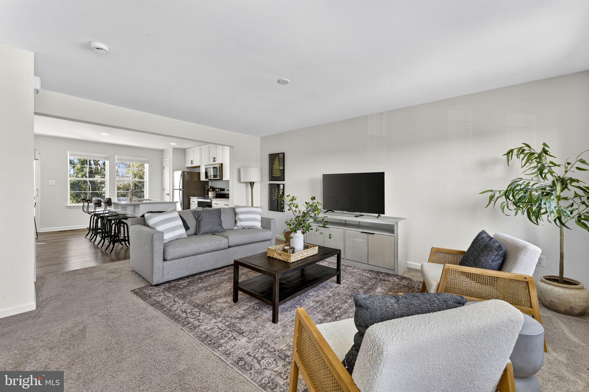 TOWNES AT TATE MANOR - Residential