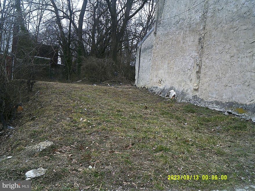 Seller is related to Agent.