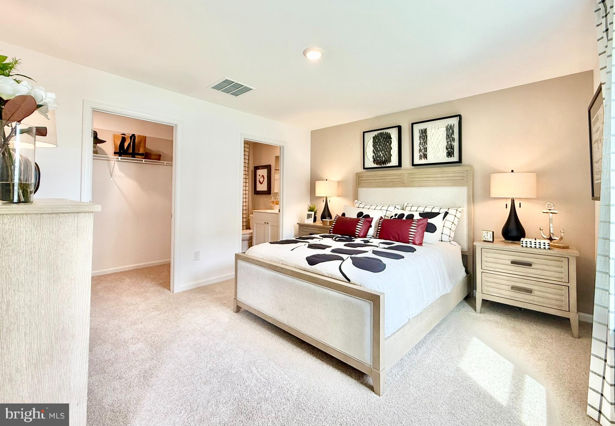 KINNAMON MEADOWS - Residential