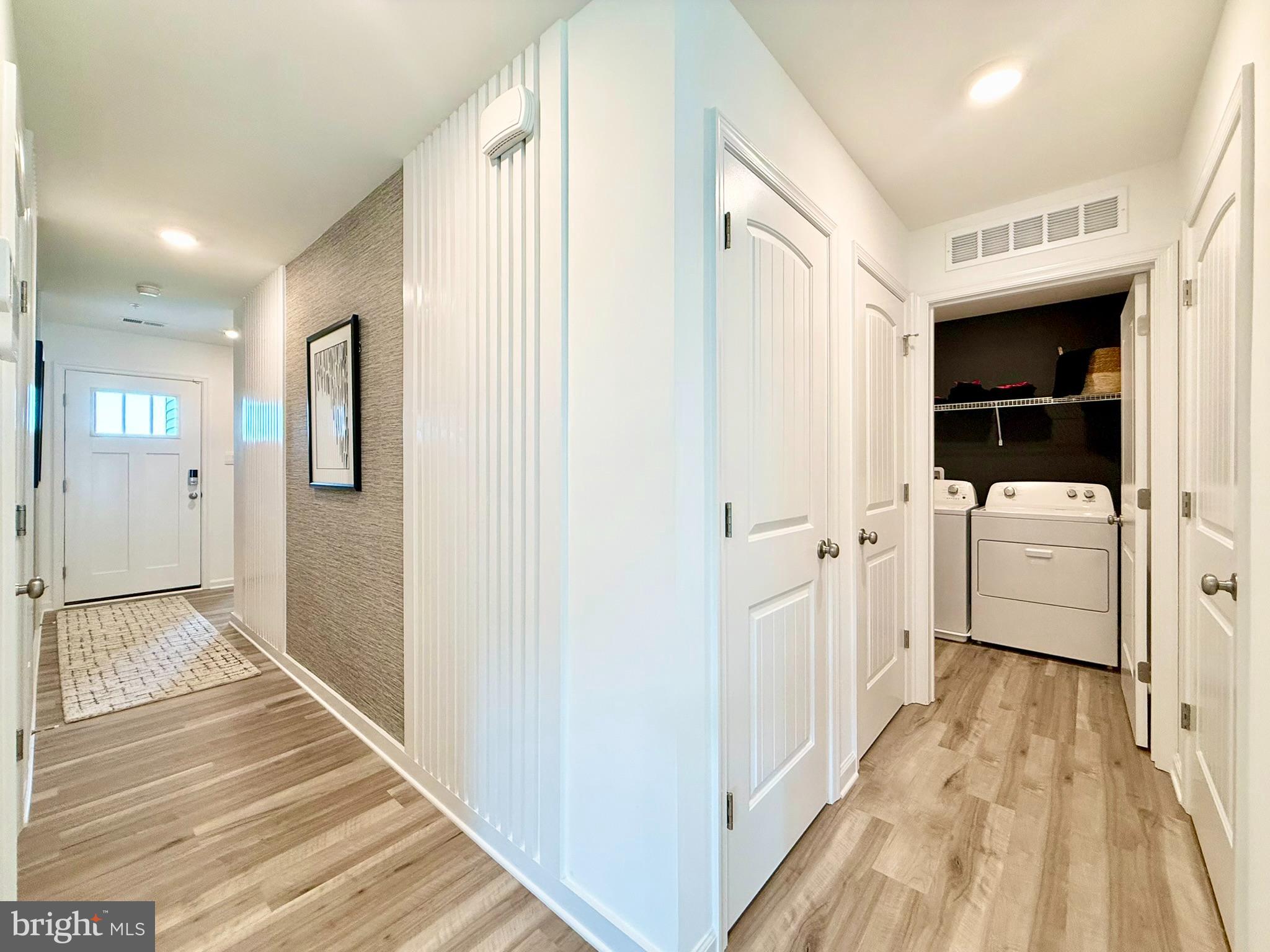 KINNAMON MEADOWS - Residential