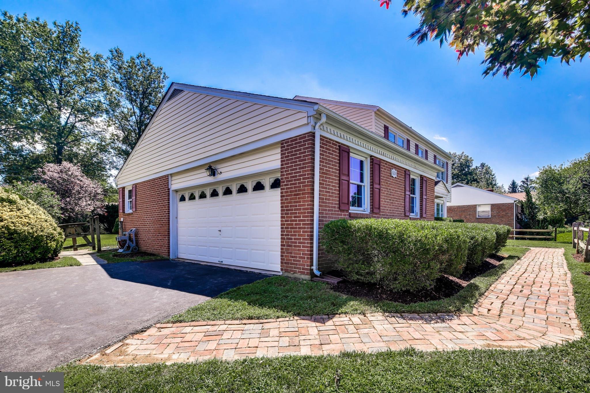 CHATHAM MEWS - Residential