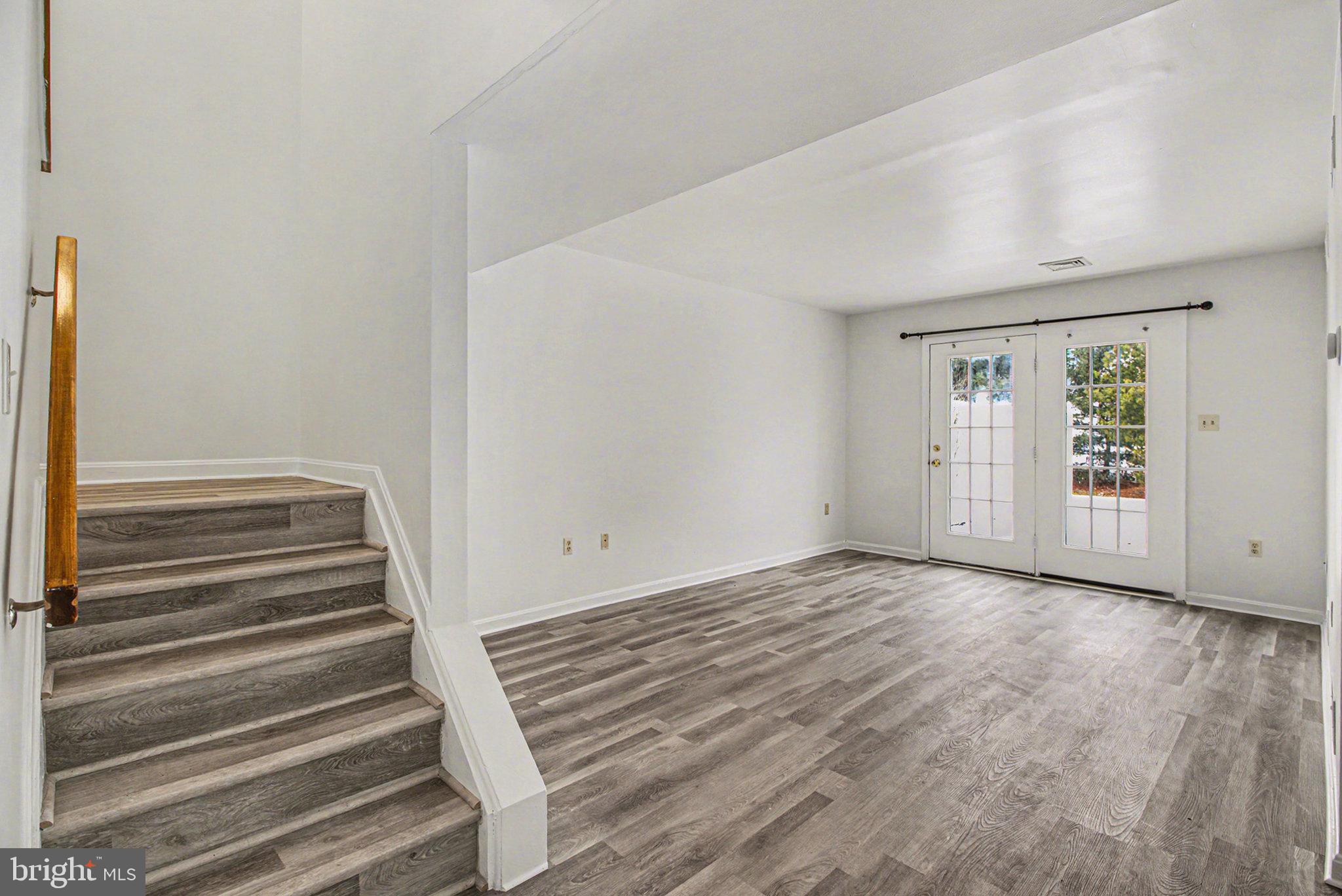 TOWNES AT SPRINGFORD - Residential Lease