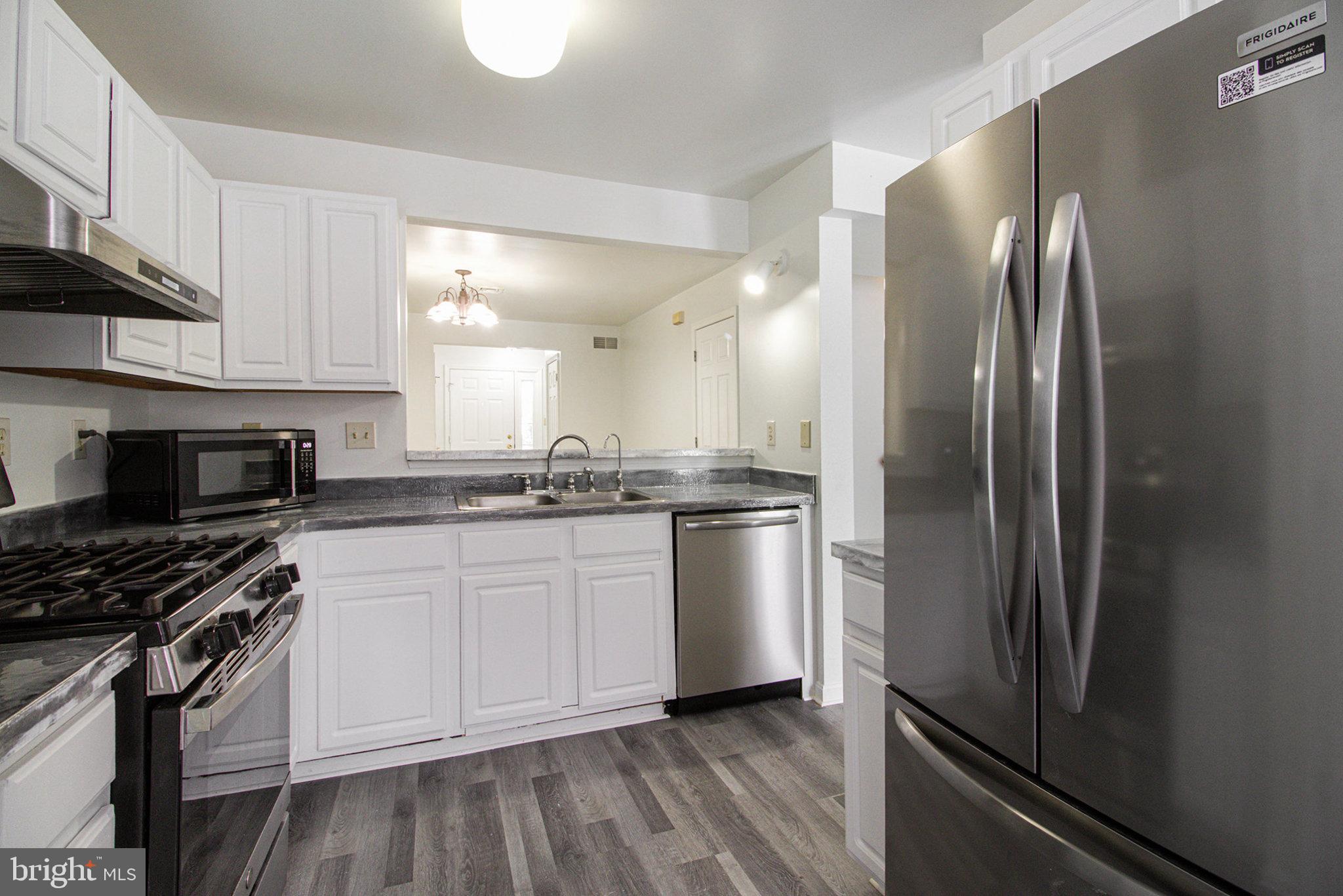 TOWNES AT SPRINGFORD - Residential Lease