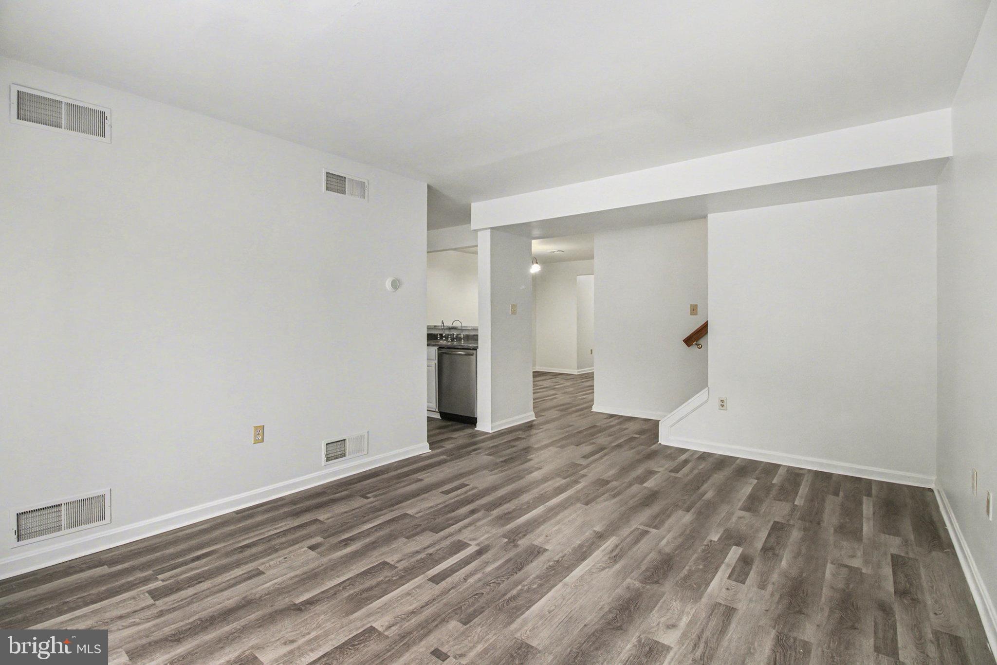 TOWNES AT SPRINGFORD - Residential Lease