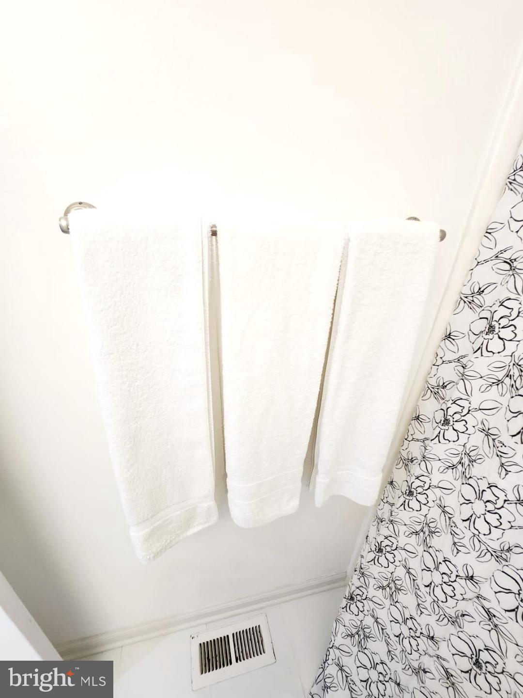 OLD FORT HILLS PLAT TWO - Residential Lease