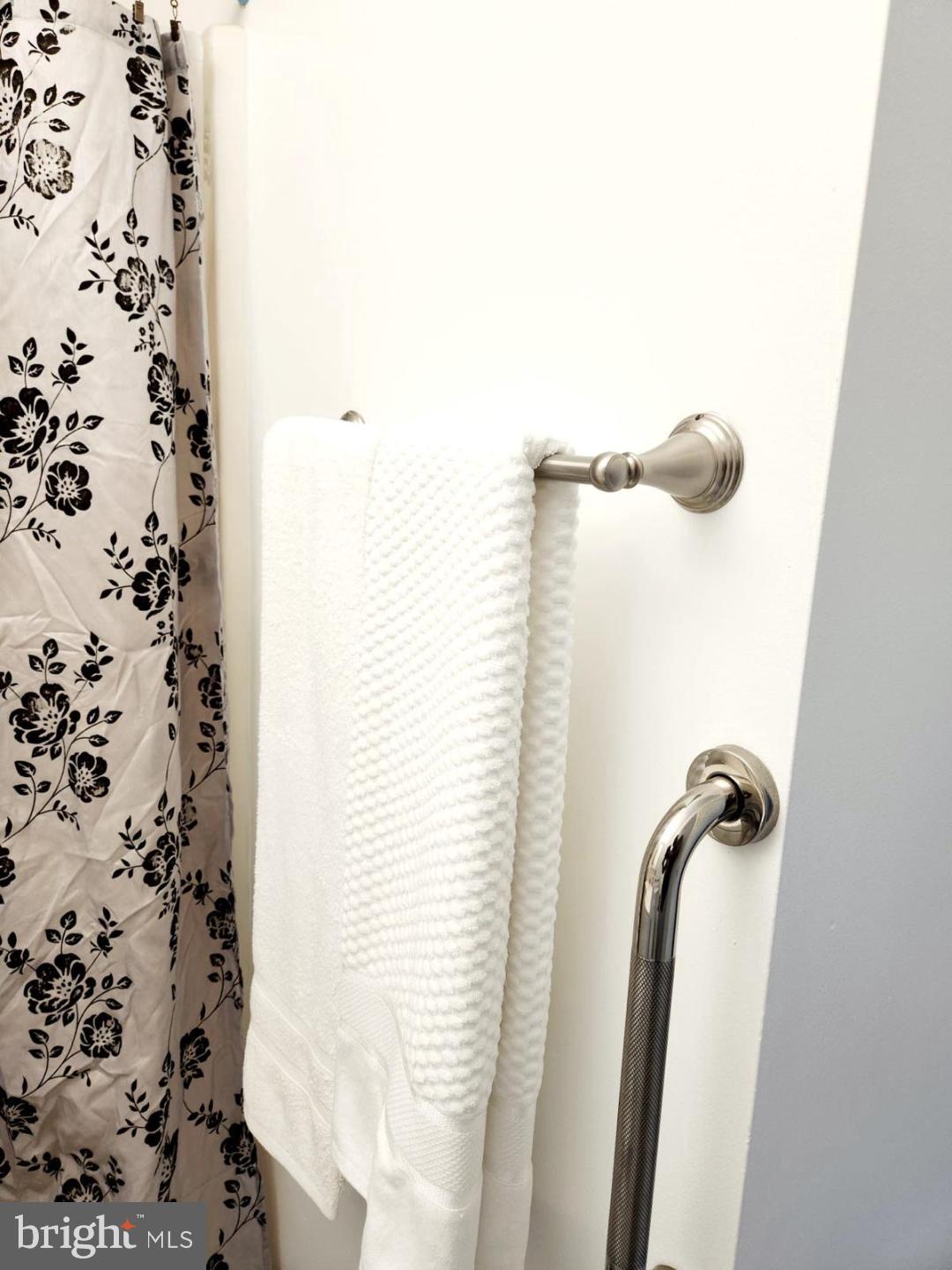 OLD FORT HILLS PLAT TWO - Residential Lease