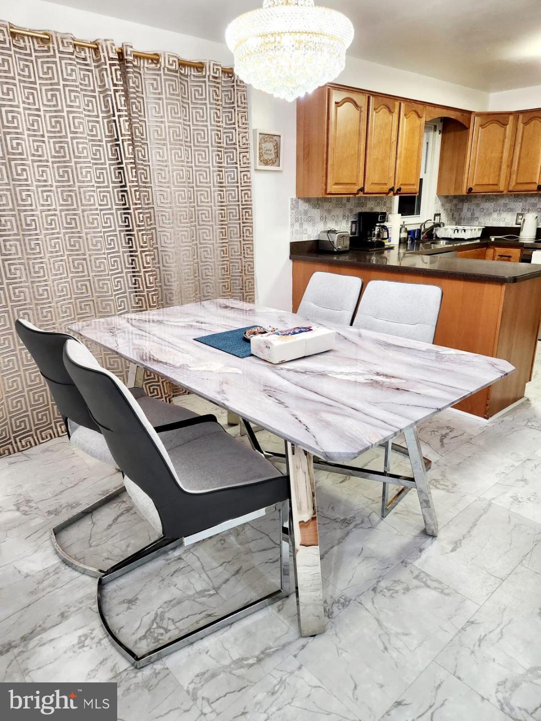 OLD FORT HILLS PLAT TWO - Residential Lease