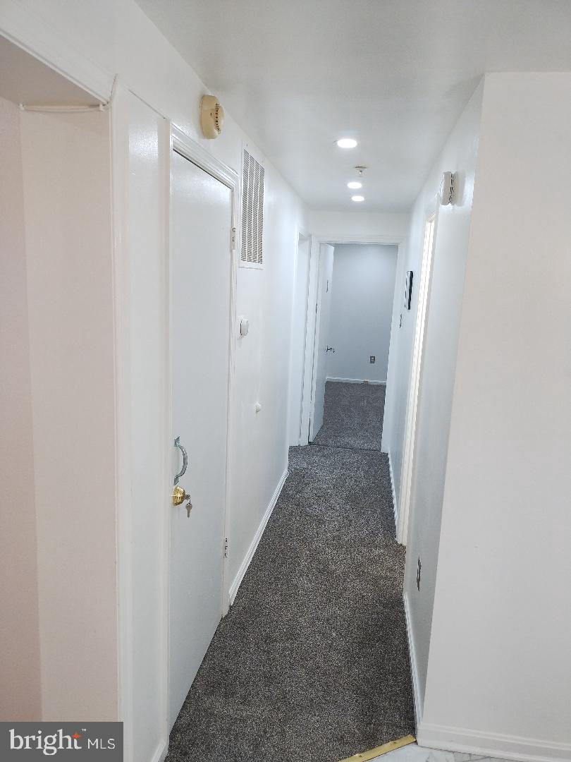 OLD FORT HILLS PLAT TWO - Residential Lease