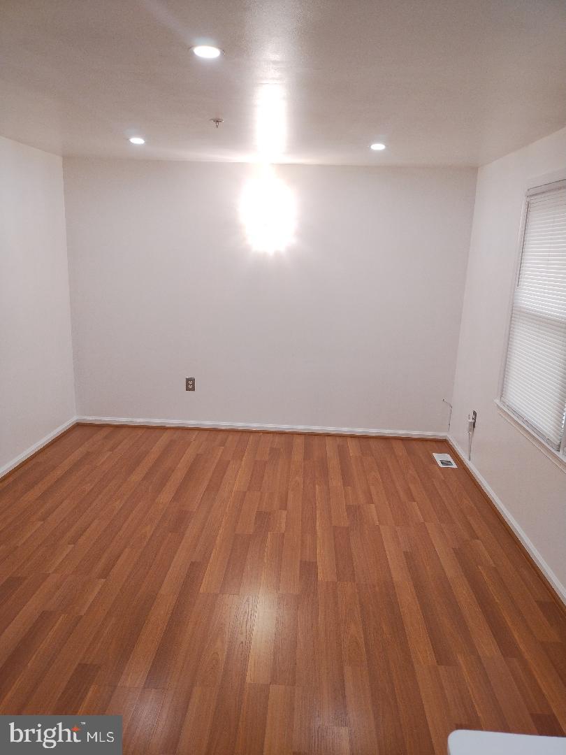 OLD FORT HILLS PLAT TWO - Residential Lease